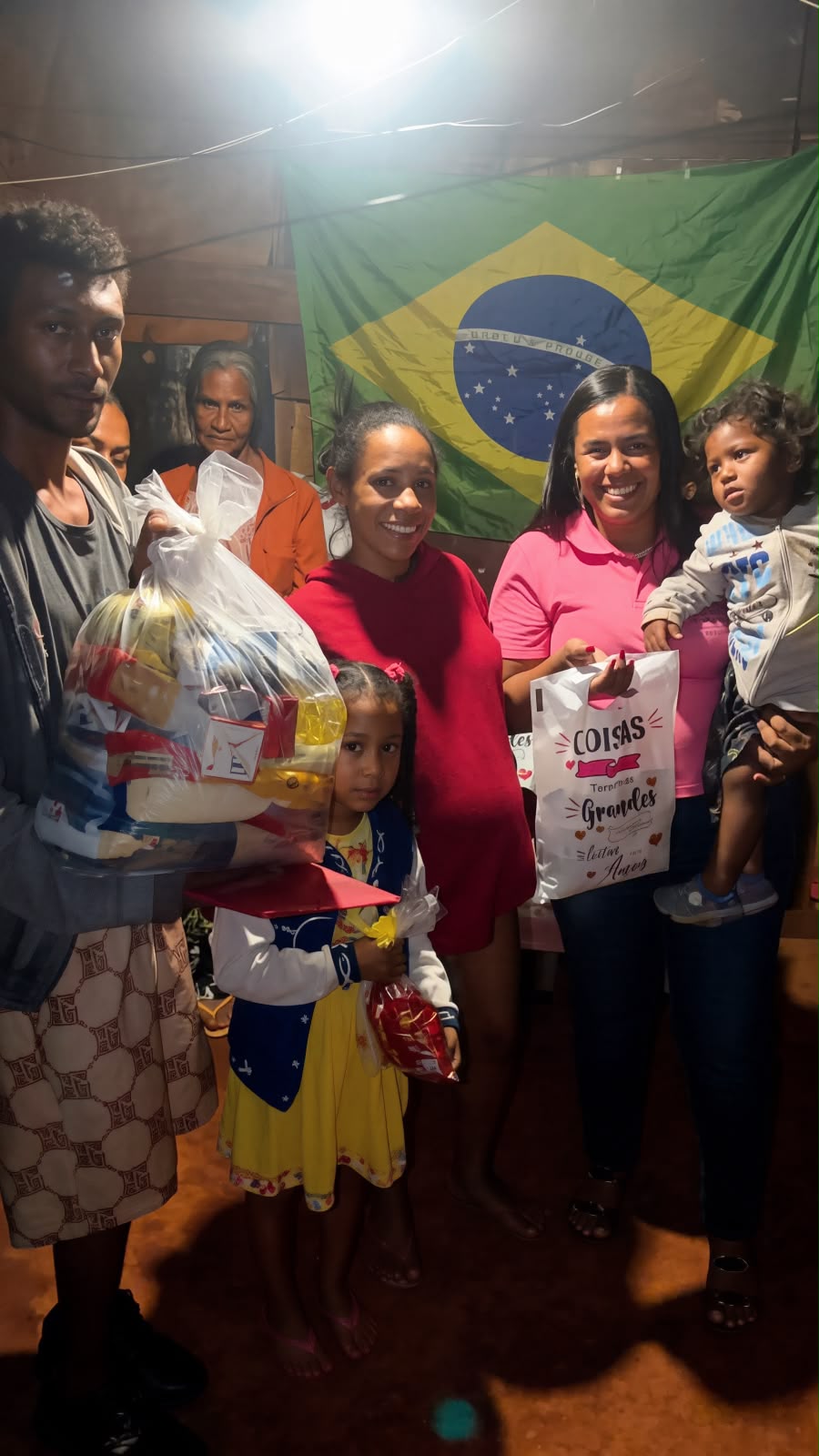 Atendimento na Ocupação Estrela Dalva: foto 3 de 8